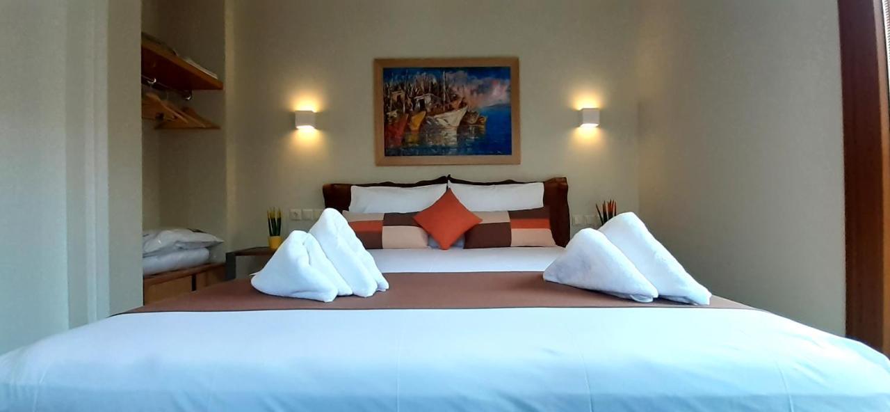 Andros 4 All Seasons Villas & Suites Ormos  Extérieur photo
