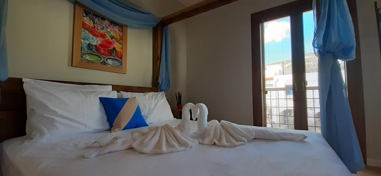 Andros 4 All Seasons Villas & Suites Ormos  Extérieur photo