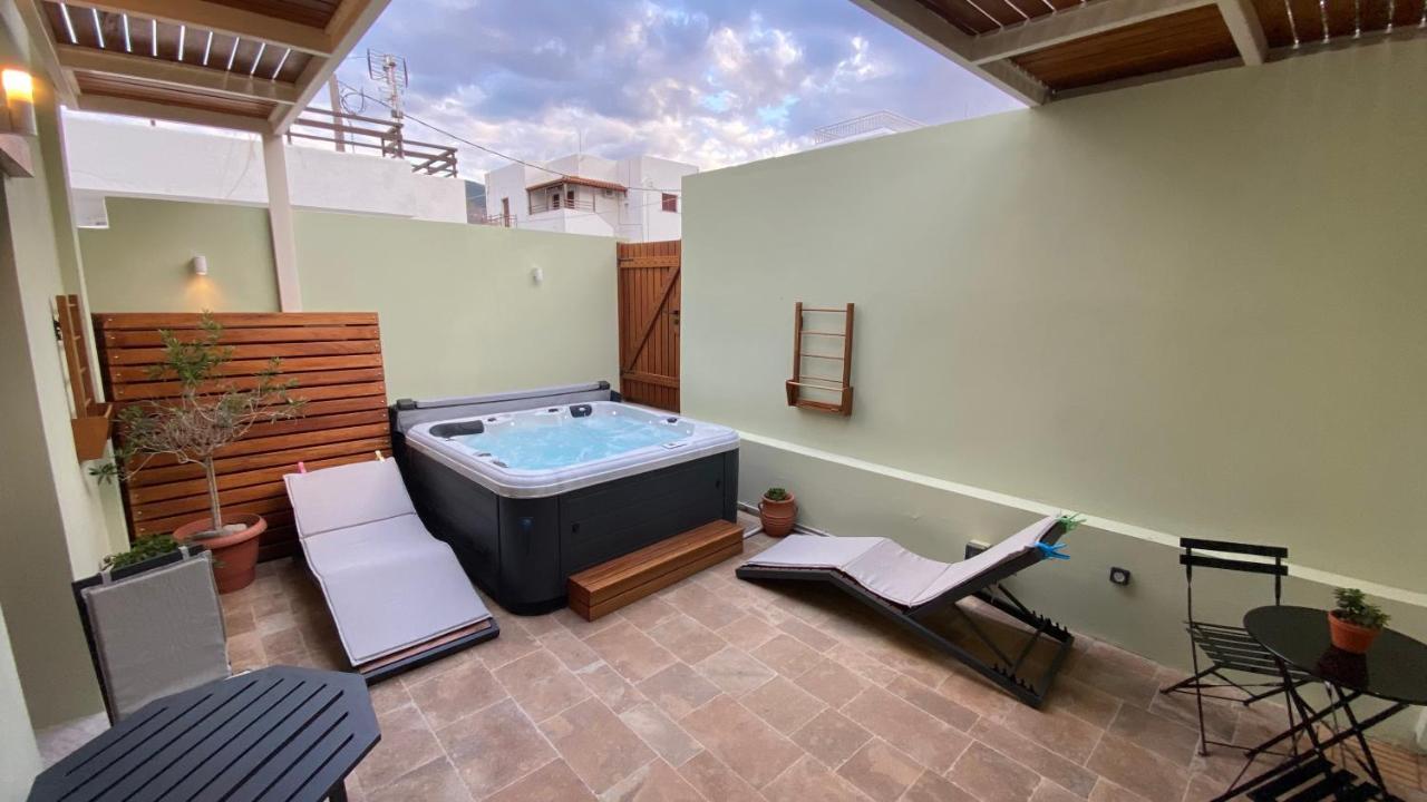 Andros 4 All Seasons Villas & Suites Ormos  Extérieur photo